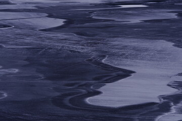 笔记本电脑在哪里调亮度？